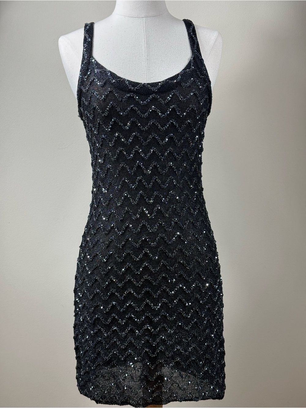 Missoni
sequin-embellished zigzag-pattern dress size 4 Italian size 40